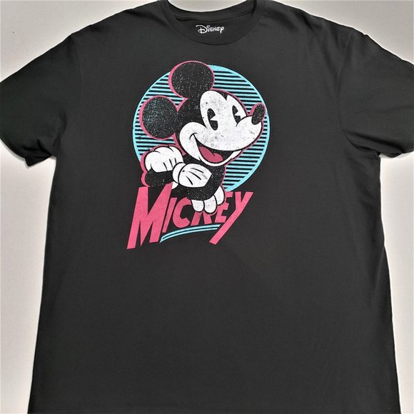 Disney Other - Disney Men's 2XL Tee with Vintage Mickey Graphic